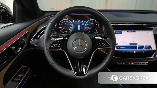 Mercedes-Benz E-Class W214 2025 Черный из Кореи, фото 4