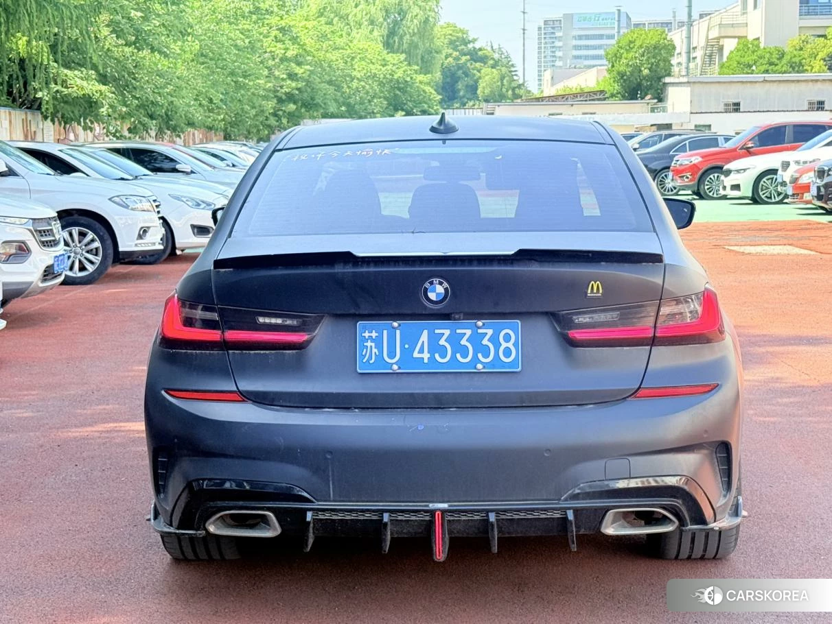 BMW 3 series 2020 Черный из Китая, фото 4
