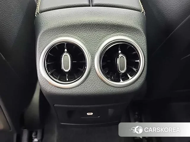 Mercedes-Benz CLA-Class C118 2024 Белый из Кореи, фото 4