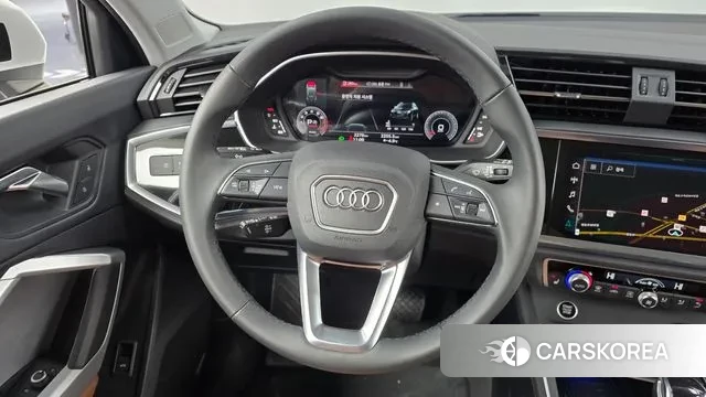 Audi Q3 (F3) 2025 Белый из Кореи, фото 4