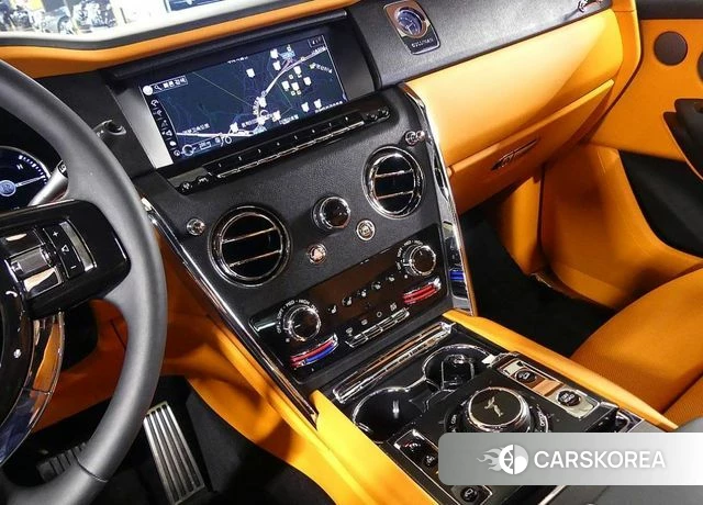 Rolls-Royce Cullinan 2023 Белый из Кореи, фото 4