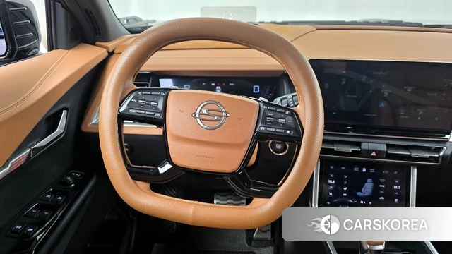 Ssangyong Torres 2023 Черный из Кореи, фото 4