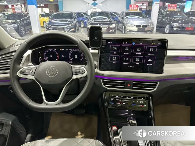 Volkswagen Tanyue 2023 Темно-серый из Китая, фото 4