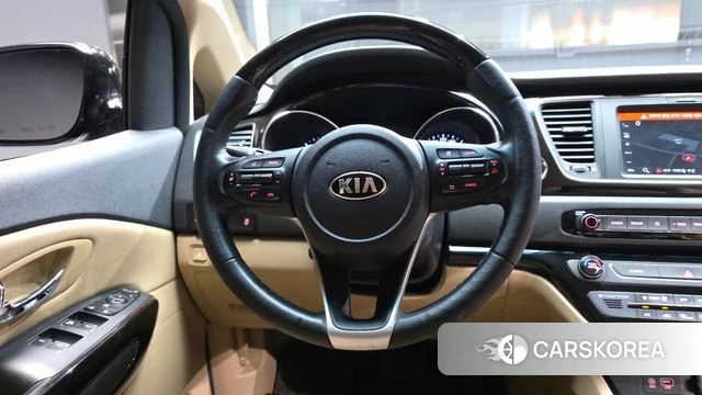 Kia The New Carnival 2018 Черный из Кореи, фото 4
