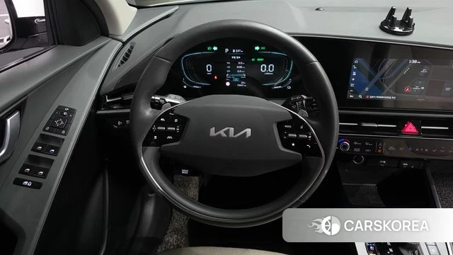 Kia Di Ol Nu Niro 2022 Белый из Кореи, фото 4