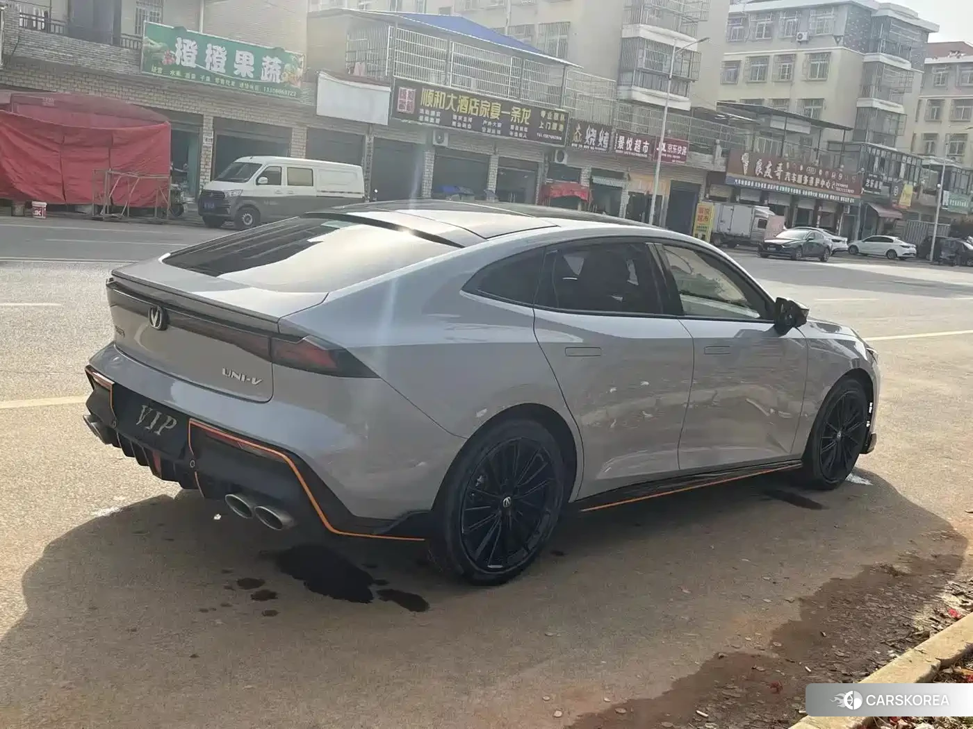 Chang'an Changan UNI-V 2022 Silver/gray из Китая, фото 4