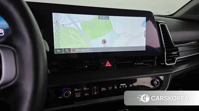 Kia Sportage 5th Generation Hybrid 2023 Белый из Кореи, фото 4