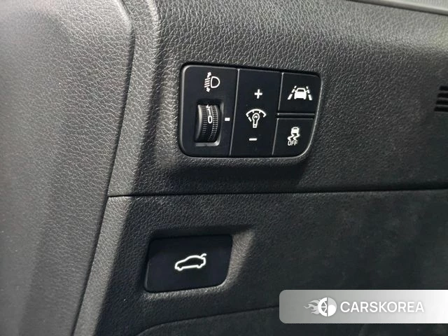 Kia K5 3rd generation 2023 Белый из Кореи, фото 4