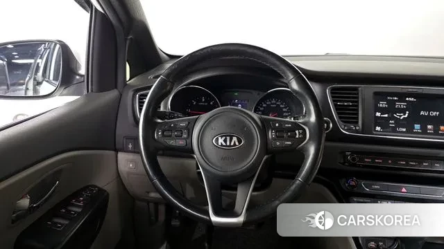 Kia All New Carnival 2018 Белый из Кореи, фото 4