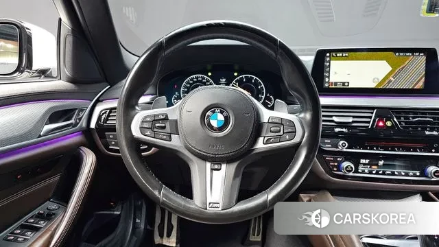 BMW 5 Series (G30) 2019 Белый из Кореи, фото 4