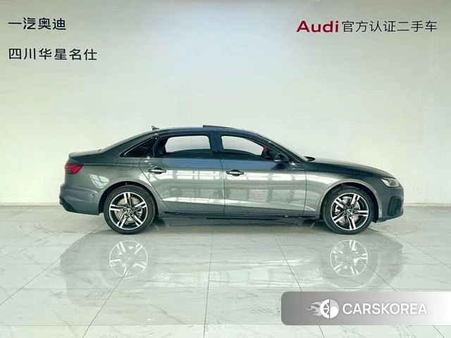 Audi A4L 2022 Темно-серый из Китая, фото 4