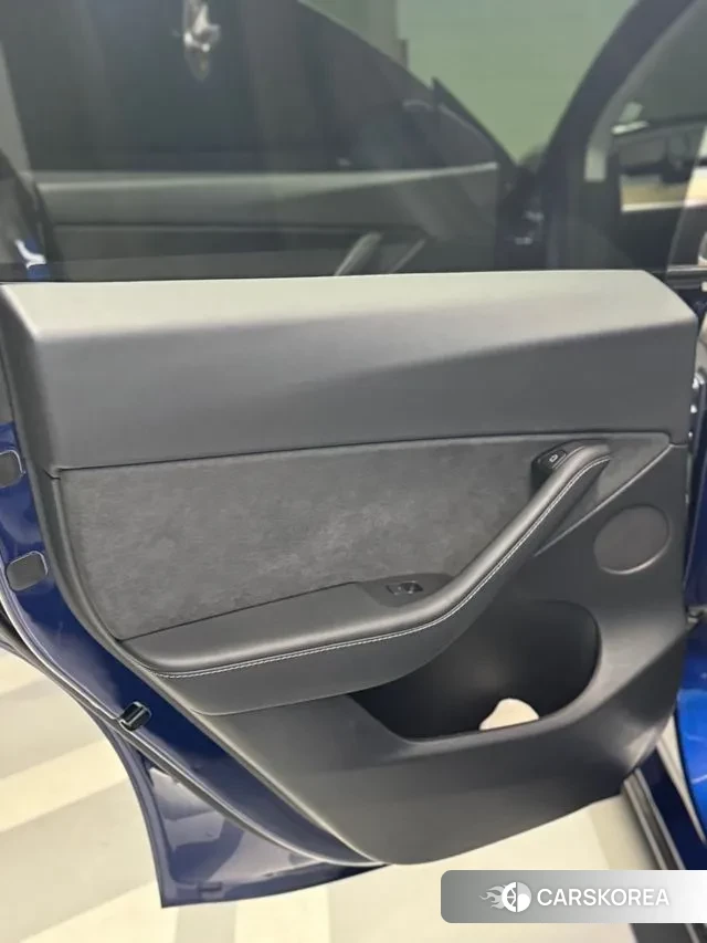 Tesla Model Y 2021 Синий из Кореи, фото 4