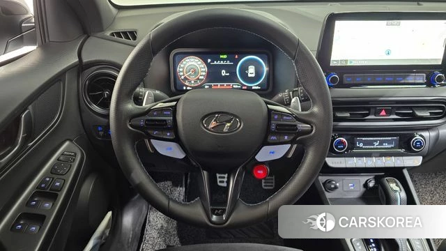 Hyundai The New Kona 2022 Светло-серебряный цвет из Кореи, фото 4