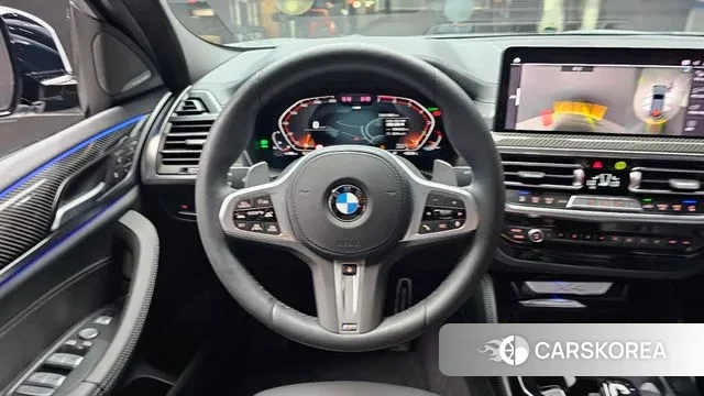 BMW X4 (G02) 2024 Светло-серебряный цвет из Кореи, фото 4