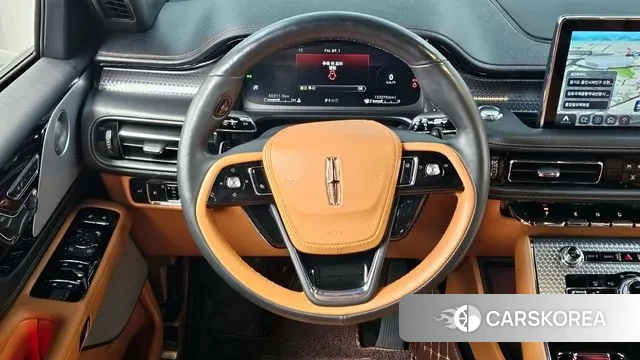 Lincoln Aviator 2nd generation 2021 Белый из Кореи, фото 4