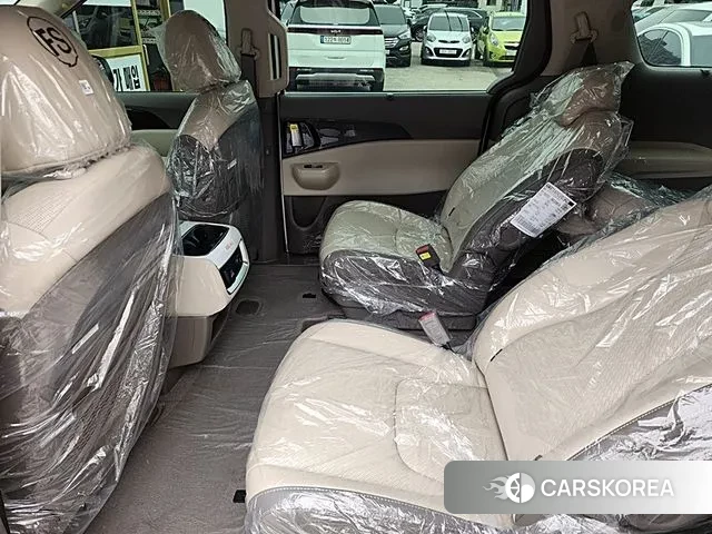 Kia The New Carnival 4th Generation 2025 Белый из Кореи, фото 4