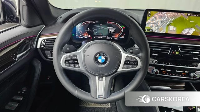 BMW 5 Series (G30) 2022 Черный из Кореи, фото 4