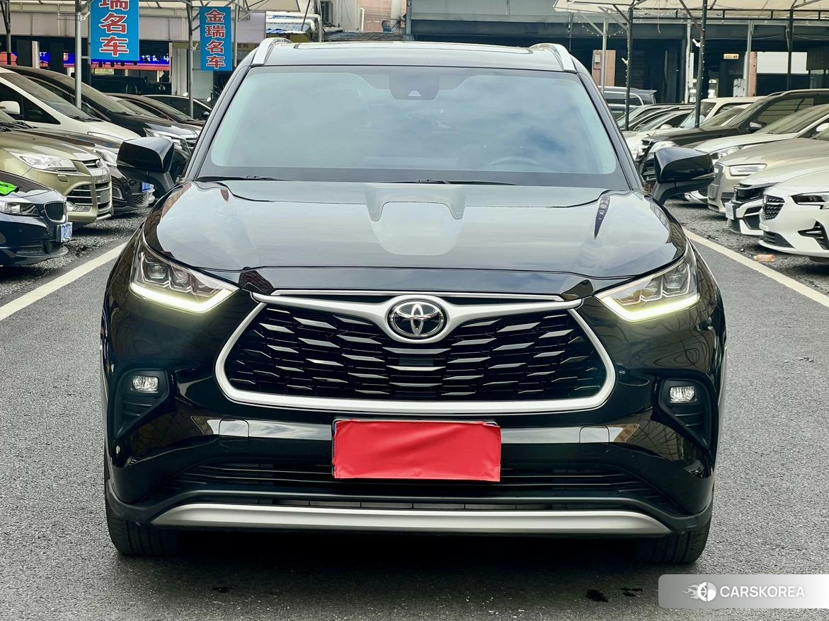 Toyota Highlander 2024 Черный из Китая, фото 4