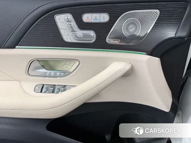 Mercedes-Benz GLE-Class W167 2023 Белый из Кореи, фото 4