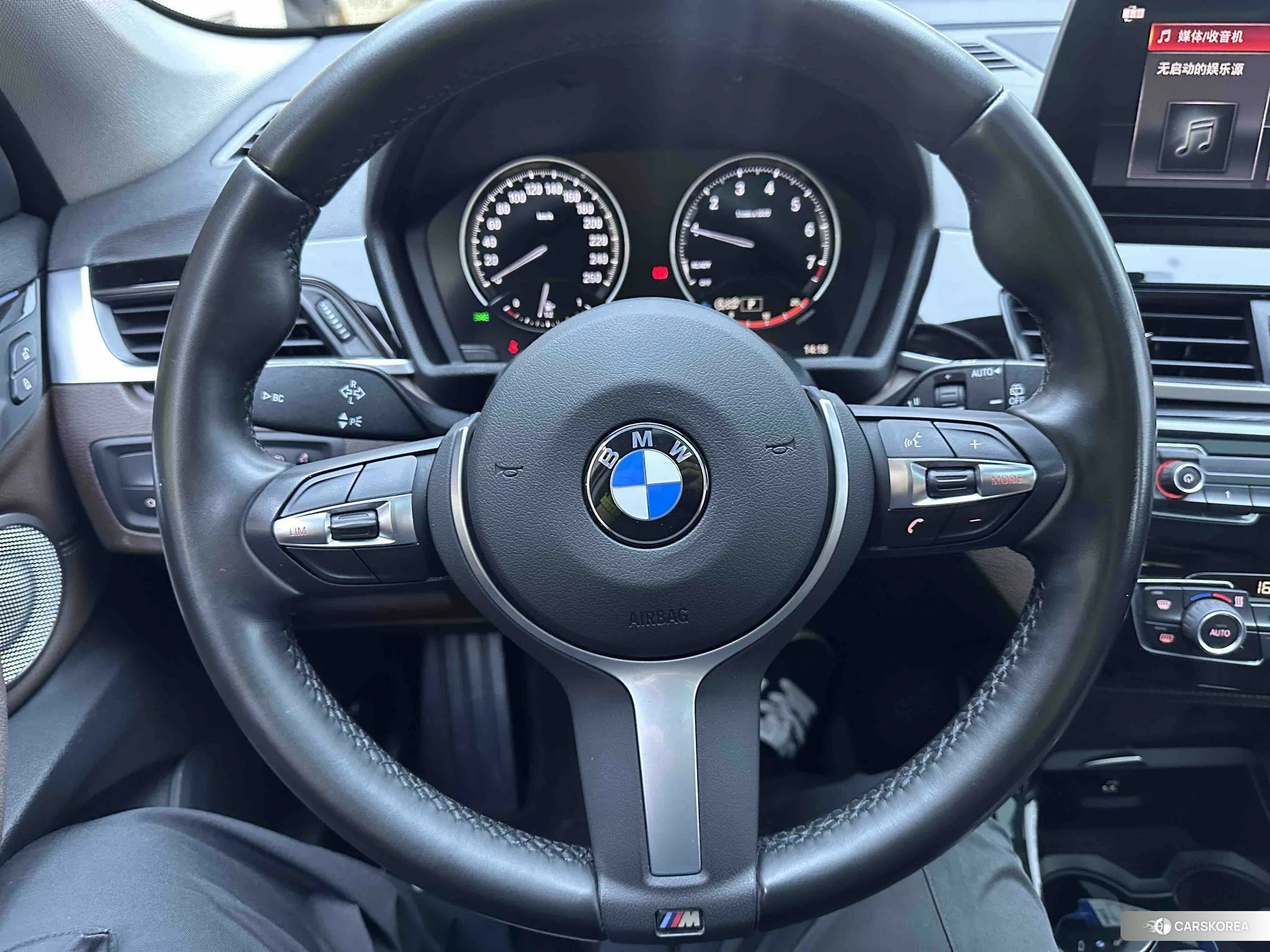 BMW X1 2021 Белый из Китая, фото 4
