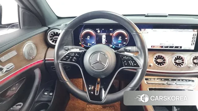 Mercedes-Benz E-Class W213 2021 Белый из Кореи, фото 4