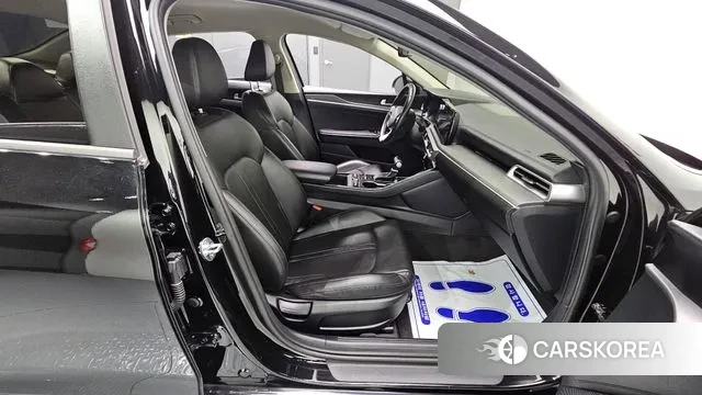 Kia K5 3rd generation 2021 Черный из Кореи, фото 4