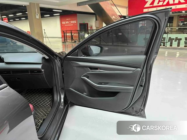 Mazda 3 Angkesaila 2024 Черный из Китая, фото 4
