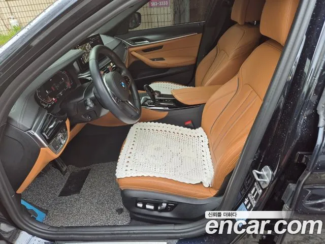 BMW 5 Series (G30) id 2691534 из Кореи 4