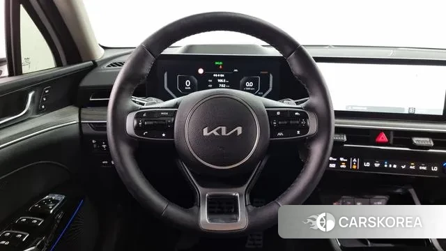 Kia The New K5 Hybrid 3rd generation 2024 Белый из Кореи, фото 4