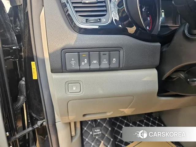 Kia All New Carnival 2018 Черный из Кореи, фото 4