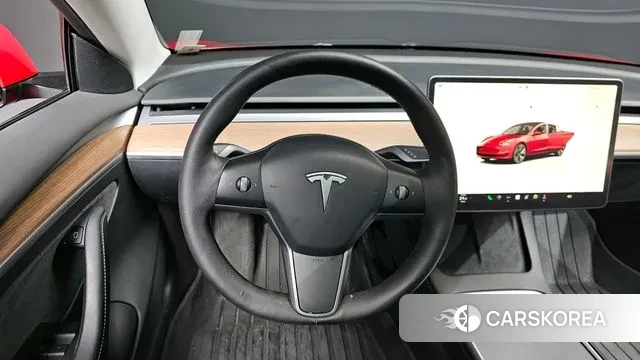 Tesla Model 3 2022 Красный из Кореи, фото 4