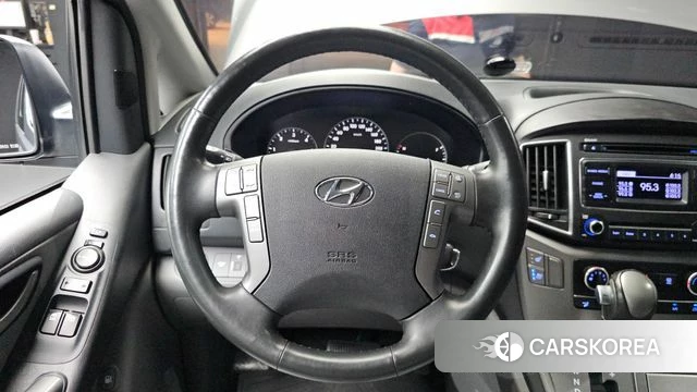 Hyundai The New Grand Starex 2018 Серебристо-серый из Кореи, фото 4