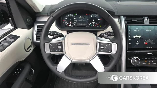 Land Rover Discovery 5 2025 Черный из Кореи, фото 4