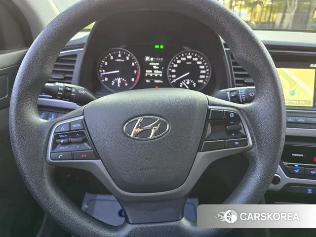 Hyundai Avante AD 2018 Белый из Кореи, фото 4