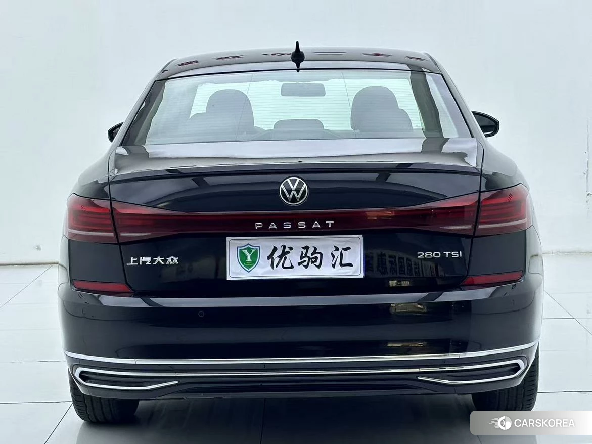 Volkswagen Passat 2021 Черный из Китая, фото 4