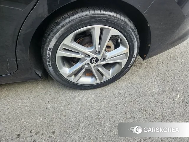 Hyundai Avante AD 2018 Черный из Кореи, фото 4