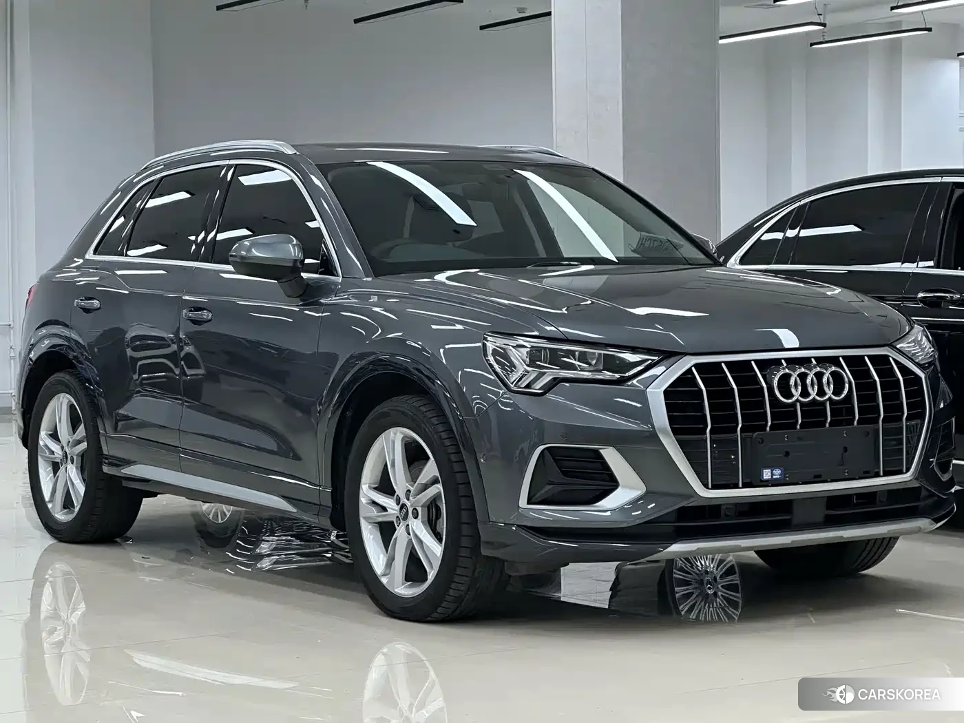 Audi Q3 2023 Silver/gray из Китая, фото 4