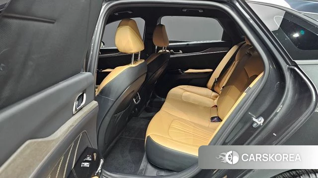 Kia K5 3rd generation 2023 Серый из Кореи, фото 4