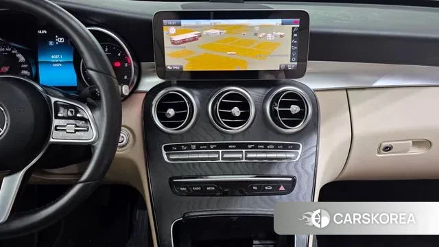 Mercedes-Benz C-Class W205 2019 Белый из Кореи, фото 4