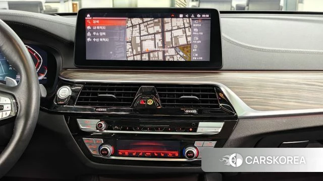 BMW 6 Series GT (G32) 2022 Черный из Кореи, фото 4
