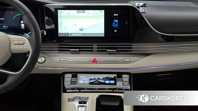 Hyundai The New Grandeur IG Hybrid 2022 Белый из Кореи, фото 4