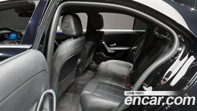 Mercedes-Benz A-Class W177 2021 Черный из Кореи, фото 4