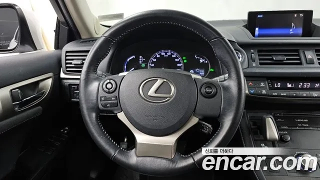 Lexus CT200h 2018 Белый из Кореи, фото 4