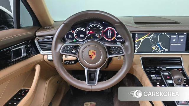 Porsche Panamera (971) 2018 Серебряный из Кореи, фото 4