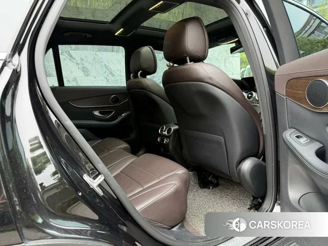 Mercedes-Benz GLC 2021 Черный из Китая, фото 4