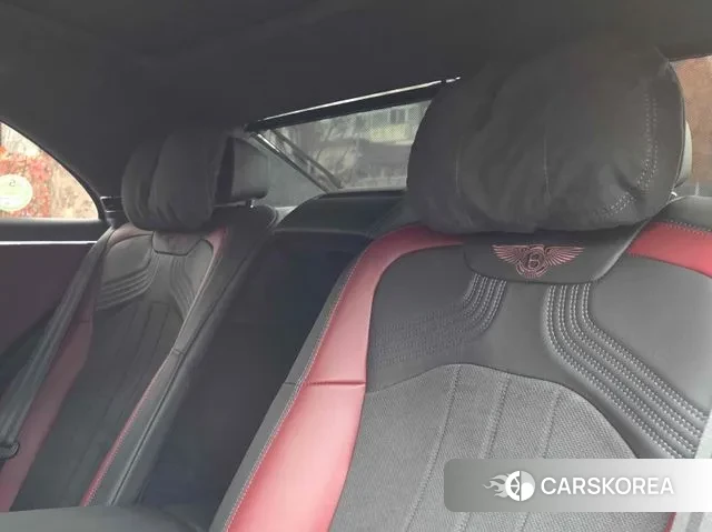 Bentley Flying Spur 3rd Generation 2023 Белый из Кореи, фото 4