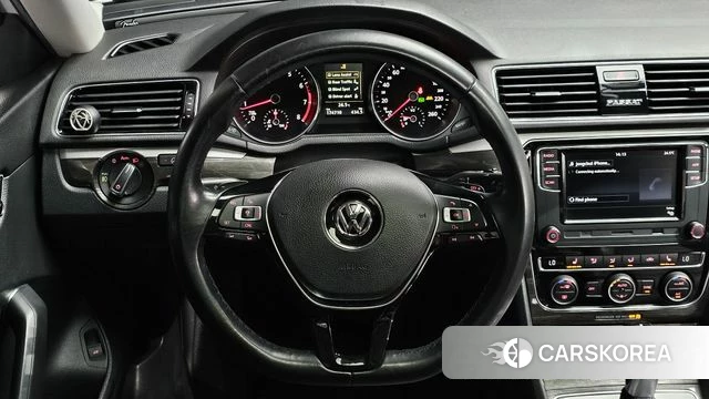 Volkswagen The New Passat 2018 Белый из Кореи, фото 4