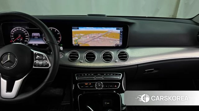 Mercedes-Benz E-Class W213 2020 Белый из Кореи, фото 4