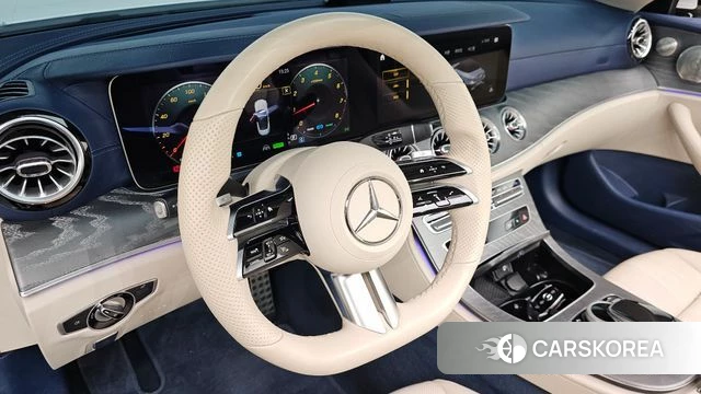 Mercedes-Benz E-Class W213 2022 Белый из Кореи, фото 4