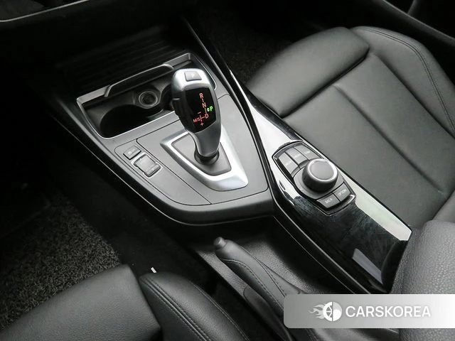 BMW 1 Series (F20) 2018 Белый из Кореи, фото 4